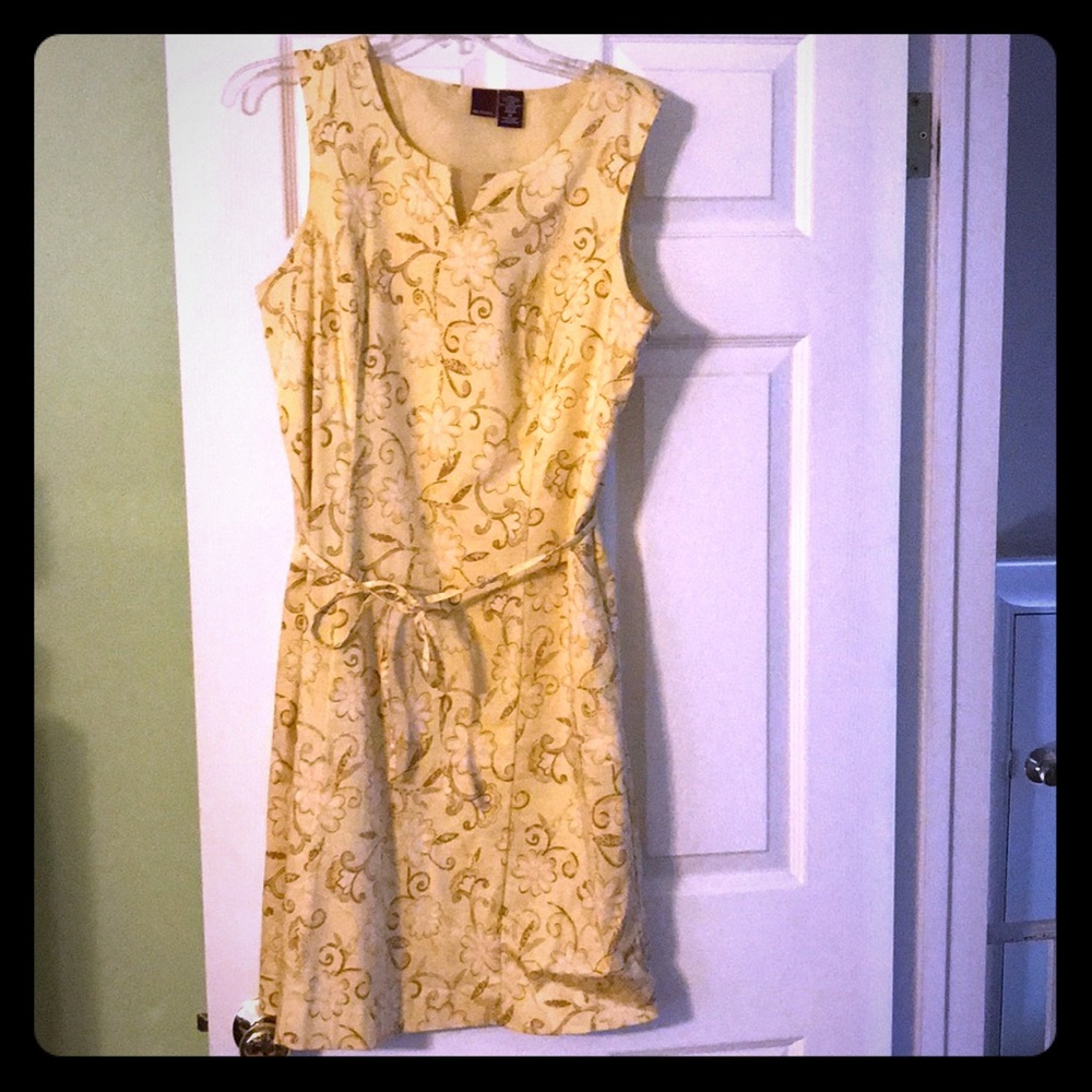 Knee length dress